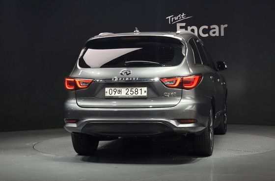 Infiniti QX60 3.5 AWD — пробег 121 447 км — фото 4 из 5