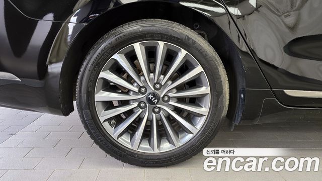 Kia K7 из Кореи Encar