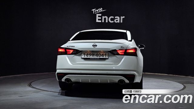 Nissan Altima из Кореи Encar