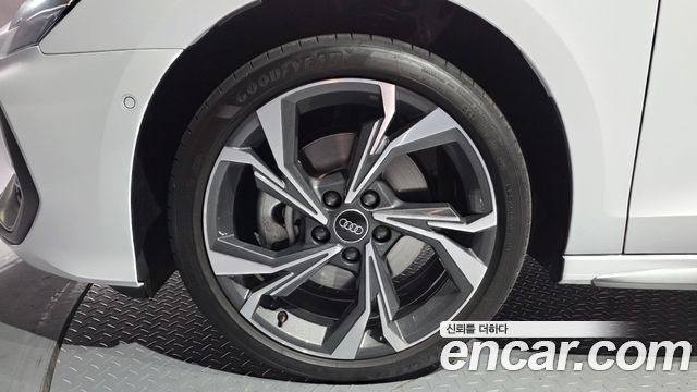 Audi A3 из Кореи Encar