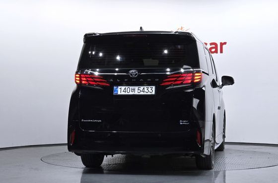 Toyota Alphard 2.5 HEV Executive AWD — пробег 39 430 км — фото 4 из 5