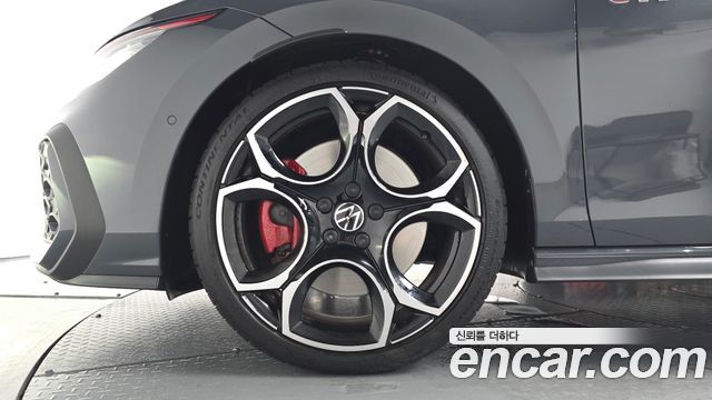 Volkswagen Golf из Кореи Encar