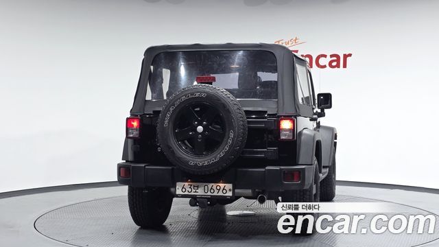 Jeep Wrangler 3.6 Sport 2Door — пробег 88 872 км — фото 4 из 5