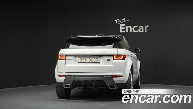 Land Rover Range Rover Evoque 2.0 TD4 HSE Dynamic — пробег 85 658 км — фото 4 из 5