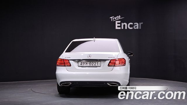 Mercedes-Benz E-Class из Кореи Encar