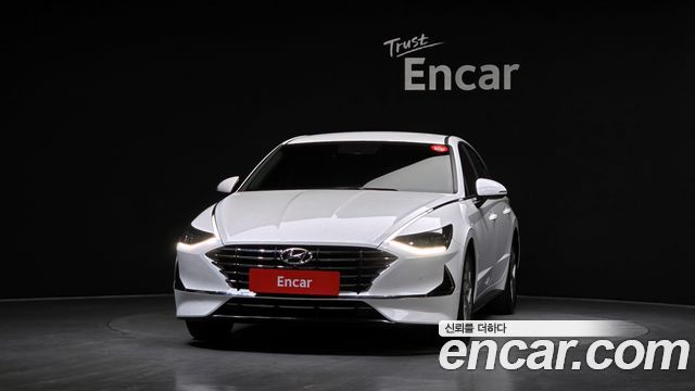 Hyundai Sonata 2.0 Premium Family — пробег 27 701 км — фото 3 из 5