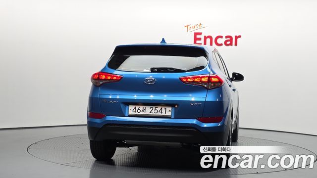 Hyundai Tucson Diesel 1.7 2WD Style — пробег 68 255 км — фото 4 из 5