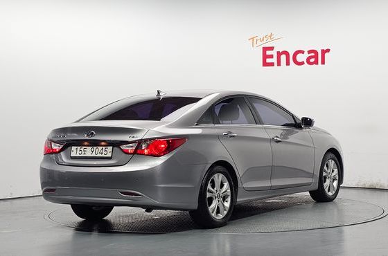 Hyundai Sonata Premier — пробег 108 701 км — фото 2 из 5