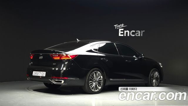 Kia K7 из Кореи Encar