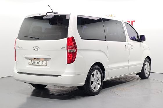 Hyundai Starex Wagon 12-Seater Smart — пробег 106 810 км — фото 2 из 5