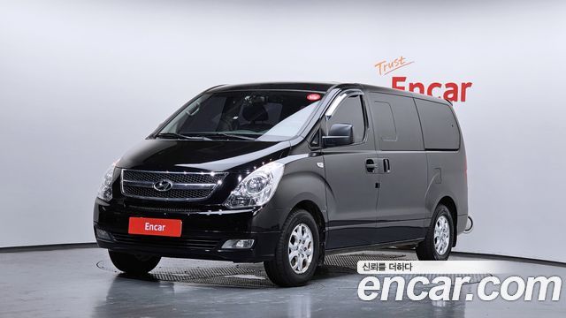 Hyundai Starex 11-Seater Wagon CVX Luxury — пробег 172 011 км — фото 1 из 5