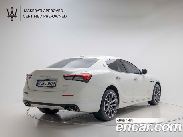 Maserati Ghibli 2.0 GT 3rd — пробег 6 517 км — фото 2 из 5