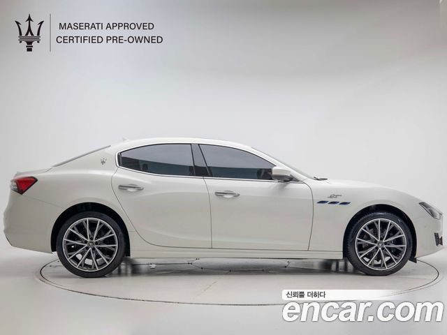 Maserati Ghibli 2.0 GT 3rd — пробег 6 517 км — фото 3 из 5