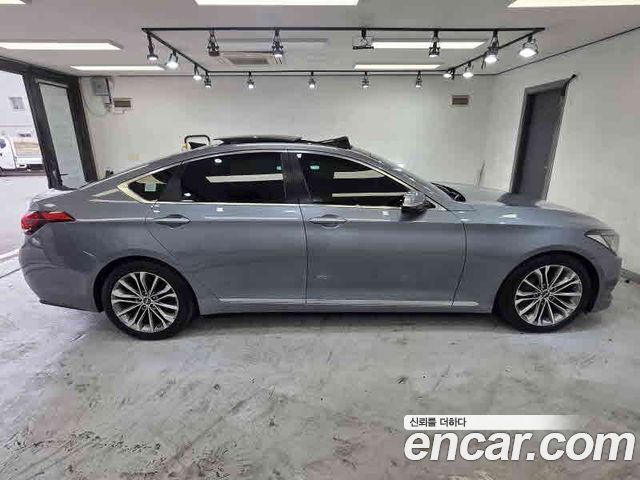 Hyundai Genesis из Кореи Encar