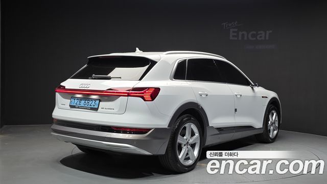 Audi e-tron 50 Quattro — пробег 68 149 км — фото 2 из 5