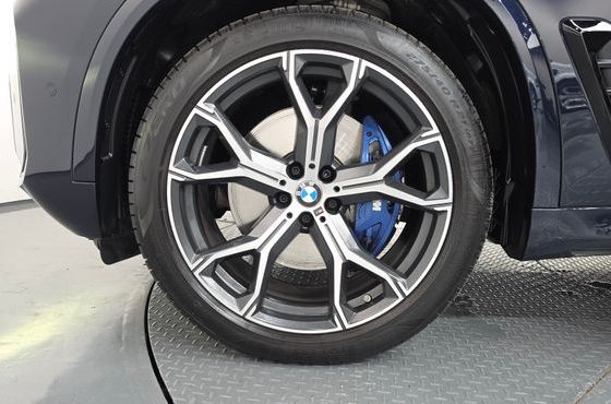 BMW X5 xDrive 40i M Sport — пробег 9 056 км — фото 5 из 5