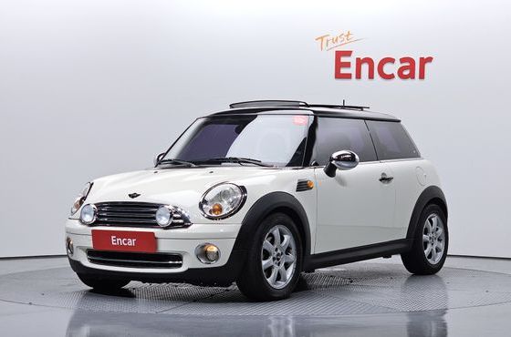 Mini Cooper Standard Second Generation — пробег 122 608 км — фото 1 из 5