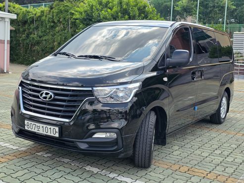Hyundai Starex Van 3-Seater Smart — пробег 289 029 км — фото 3 из 5