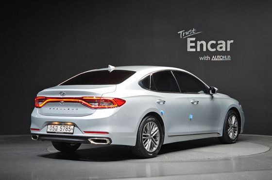 Hyundai Grandeur 2.4 Premium — пробег 33 600 км — фото 2 из 5