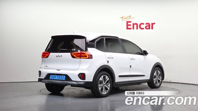 Kia Niro Earth — пробег 26 283 км — фото 2 из 5