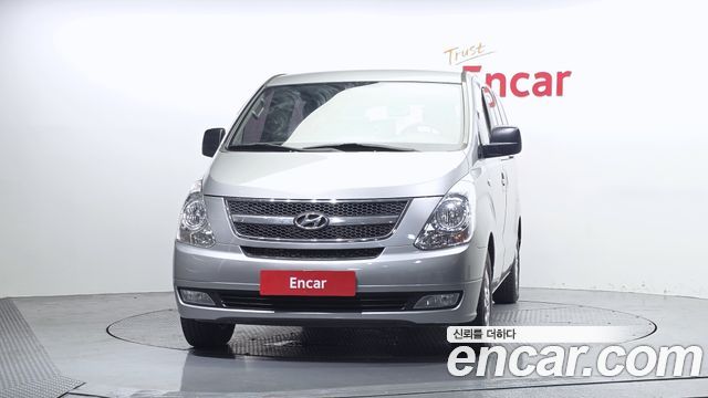 Hyundai Starex 11-Seater Wagon CVX Luxury — пробег 140 884 км — фото 1 из 5
