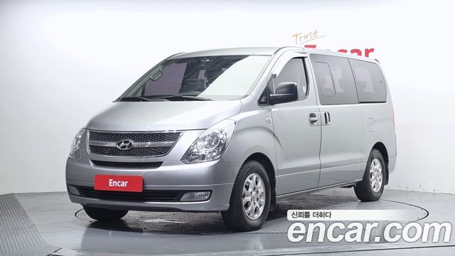 Hyundai Starex 11-Seater Wagon CVX Luxury — пробег 140 884 км — фото 3 из 5