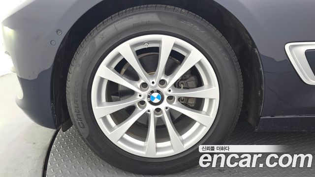 BMW Gran Turismo GT 320d xDrive Premium — пробег 23 567 км — фото 5 из 5