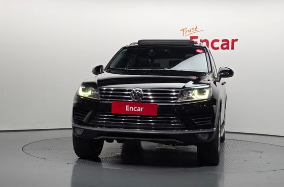 Volkswagen Touareg V6 3.0 TDI Bluemotion Premium 7P5 — пробег 244 082 км — фото 3 из 5
