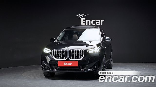 BMW X1 xDrive 20i M Sport — пробег 7 046 км — фото 3 из 5