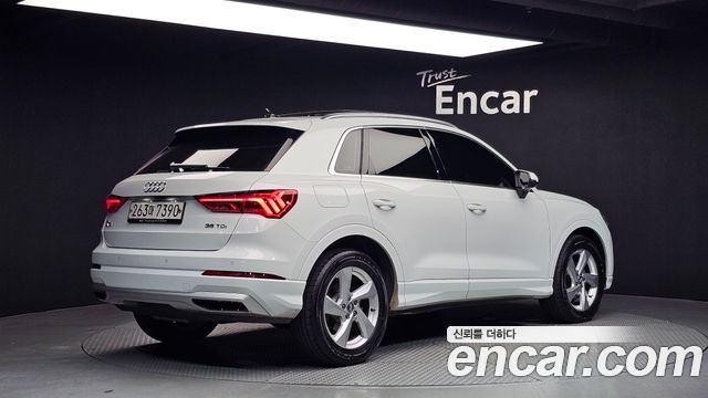 Audi Q3 35 TDI Premium — пробег 74 325 км — фото 2 из 5