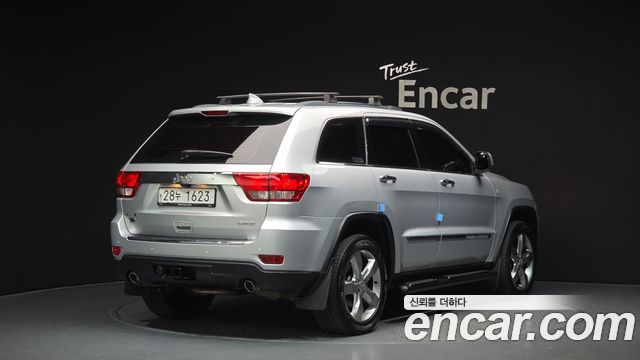 Jeep Cherokee 3.0 Diesel Overland WK2 — пробег 258 239 км — фото 2 из 5