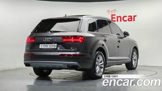Audi Q7 из Кореи Encar