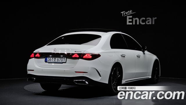 Mercedes-Benz E-Class из Кореи Encar