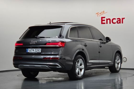 Audi Q7 45 TDI Quattro — пробег 121 625 км — фото 2 из 5
