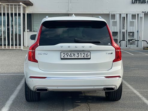 Volvo XC90 T6 Inscription — пробег 66 000 км — фото 4 из 5
