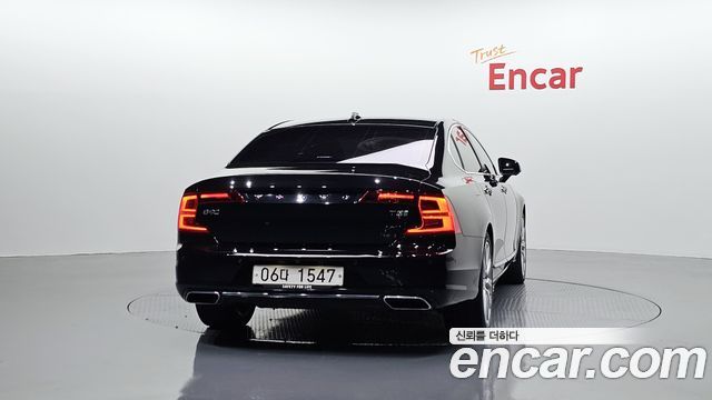 Volvo S90 из Кореи Encar