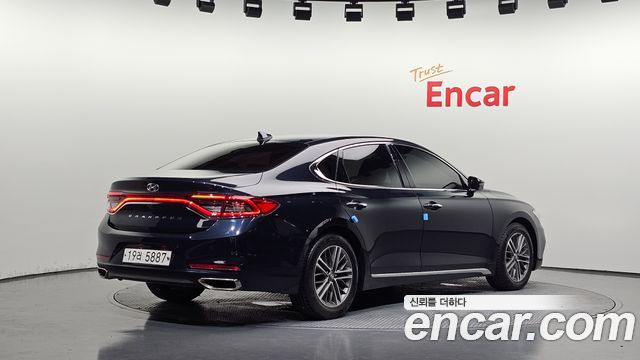 Hyundai Grandeur из Кореи Encar