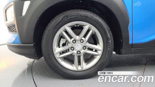 Hyundai Kona из Кореи Encar