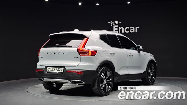 Volvo XC40 из Кореи Encar