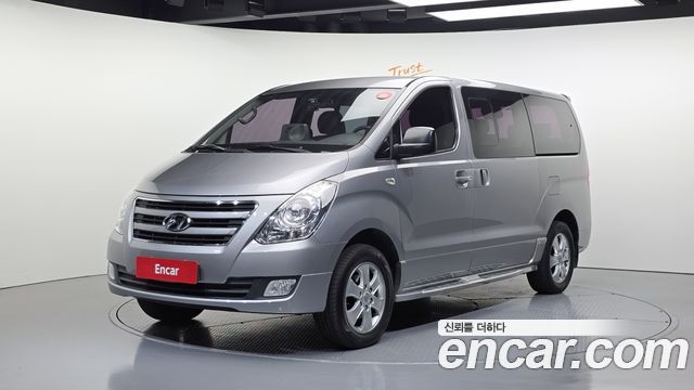 Hyundai Starex 4WD 12-Seater Wagon modern — пробег 162 552 км — фото 1 из 5