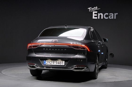 Hyundai Grandeur 2.5 Exclusice — пробег 98 053 км — фото 4 из 5