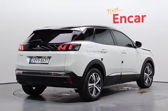 Peugeot 3008 1.2 Pure Tech Allure — пробег 18 565 км — фото 2 из 5