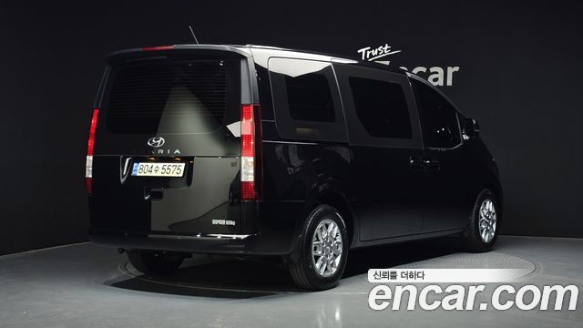 Hyundai Staria из Кореи Encar
