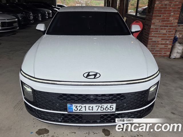 Hyundai Grandeur 2,5 Gasoline 2WD Honors — пробег 1 550 км — фото 1 из 5