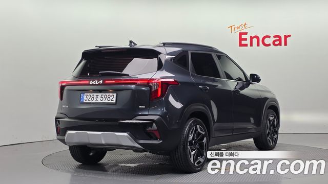 Kia Seltos из Кореи Encar