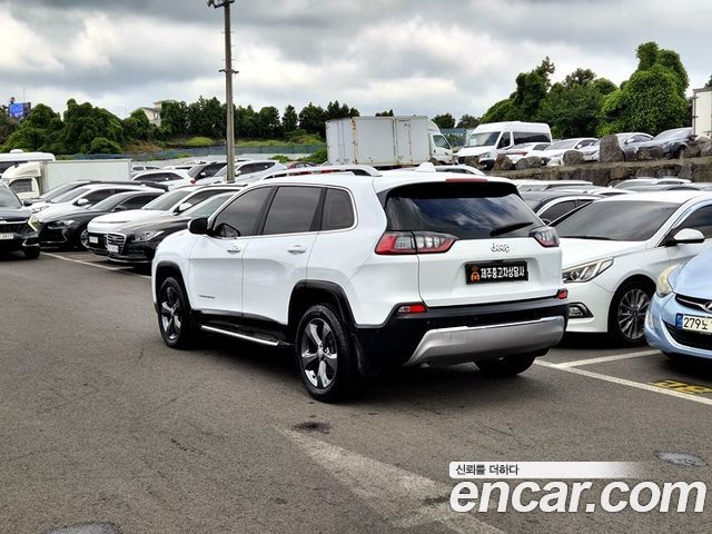 Jeep Cherokee 2.4 Limited AWD — пробег 40 000 км — фото 3 из 5