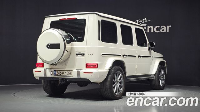 Mercedes-Benz G-Class AMG G63 — пробег 61 190 км — фото 2 из 5