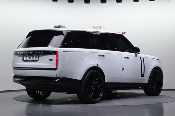 Land Rover Range Rover D350 Autobiography — пробег 58 763 км — фото 2 из 5