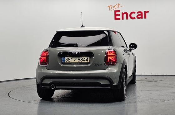 Mini Cooper Classic Third Generation — пробег 53 768 км — фото 4 из 5