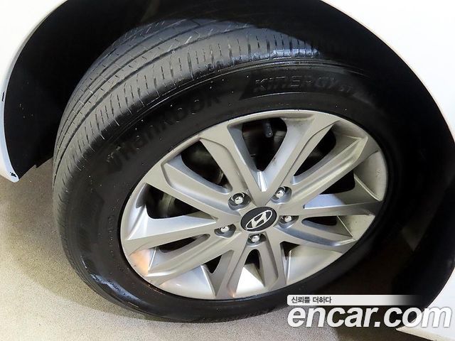 Hyundai AVANTE 1.6 VGT Smart Standard — пробег 195 194 км — фото 5 из 5